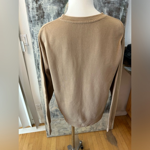 DANNY GONZALEZ Limited Edition Unisex Greg  Sweatshirt - Picture 2 of 5